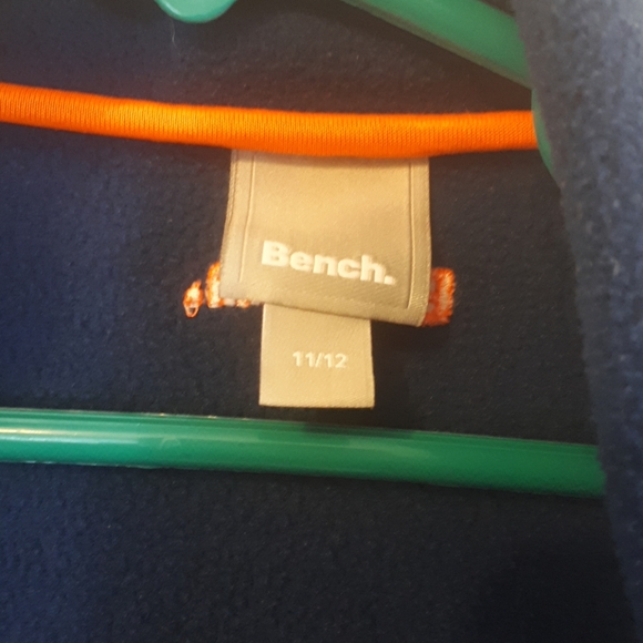 BOYS BENCH FLEECE - Picture 2 of 7